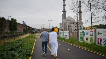 Hollanda'da yaşayan Müslümanlar da büyük endişe