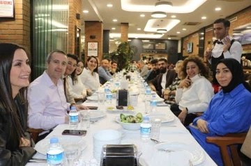 İhlas Medya Grubu’nun Ankara çalışanları iftar yemeğinde bir araya geldi

