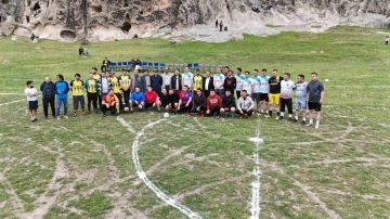 İhsaniye’de Frigya 1. Geleneksel Futbol Turnuvası düzenlendi
