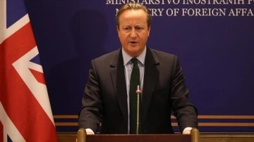 İngiliz Bakan Cameron, "İsrail'in uluslararası hukuku ihlal etmiş olabileceğini" söyl