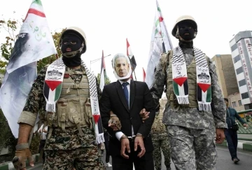 İran’da Filistin’e destek yürüyüşü
