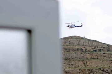 İran Kızılayı “Reisi’nin helikopteri bulundu” iddialarını yalanladı
