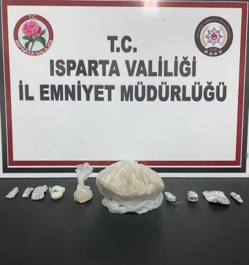 Isparta’da uyuşturucudan 2 kişi tutuklandı
