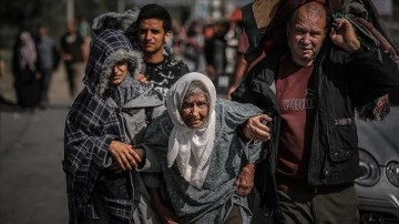 İsrail, "güvenli" dediği Gazze'nin güneyindeki sivillerden bölgeyi terk etmelerini is