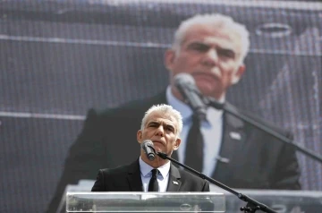 İsrail muhalefet lideri Lapid: “İsrail devleti, ülke tarihindeki en kötü, en tehlikeli ve başarısız hükümetin gitmesi için 6 ay daha bekleyemez”
