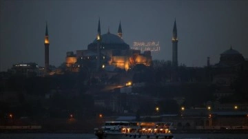 İstanbul Valiliğinden Ayasofya-i Kebir Camii için "bayram hazırlığı" açıklaması