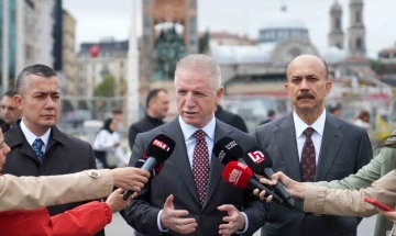 İstanbul Valisi Davut Gül, İstanbul’daki 1 Mayıs tedbirlerini denetledi

