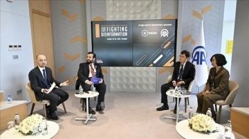 İstanbul'da "Dezenformasyon Döneminde Haber Ajanslarının Rolü" paneli düzenlendi