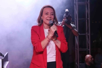 İzmir’de 8 kadın belediye başkanı dönemi
