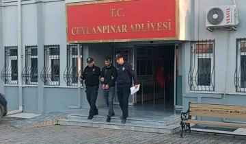 İzmir’de hırsızlık suçundan aranan zanlı Şanlıurfa’da yakalandı
