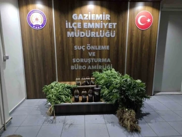 İzmir’de zehir tacirine polis baskını
