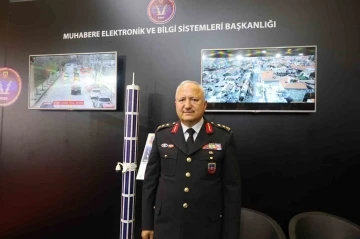 Jandarma Genel Komutanlığı’nın son teknoloji ürünleri İDEF’te sergilendi
