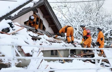 Japonya’daki 7.6’lık depremde ölü sayısı 202’ye yükseldi
