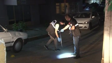 Kadıköy'de silahlı ve bıçaklı kavga: 2 yaralı