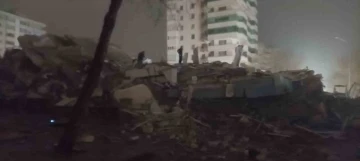 Kahramanmaraş'ta 7.7 büyüklüğünde deprem