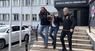 Bursa'da kar maskeli soyguncu: Borcum vardı, çıkmaza girdim