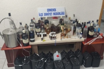 Karaman’da kaçak içki operasyonu
