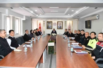 Karaman’da &quot;İl Güvenlik ve Asayiş Koordinasyon Toplantısı&quot; yapıldı
