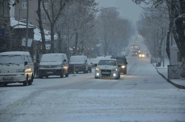 Kars’ta trafiğe kayıtlı araç sayısı 48 bin 257
