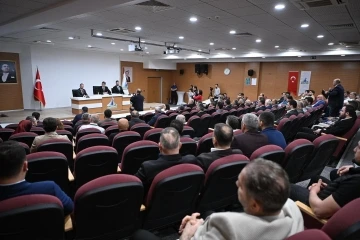 Kartepe’de yeni dönemin ilk meclis toplantısı yapıldı
