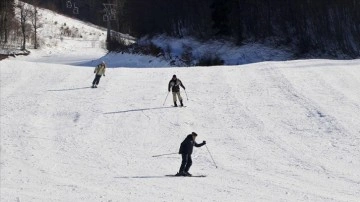 Kartepe ve Kartalkaya'da kayak sezonu yarıyıl tatiliyle hareketlenecek