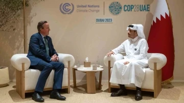 Katar Başbakanı Al Thani, İngiltere Dışişleri Bakanı Cameron ile görüştü
