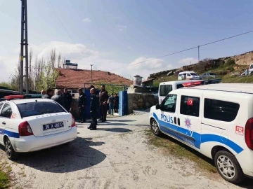 Kayseri’de 2 genç evde ölü bulundu
