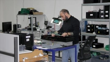 Kayseri'deki Erciyes Teknopark'ta kurulu şirket yerli batarya üretiyor