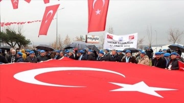 Kayseri'deki terör saldırısının yıl dönümünde şehit olan 15 asker anıldı