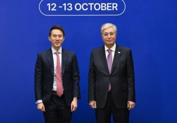 Kazakistan Cumhurbaşkanı Tokayev, TikTok CEO’su Chew ile görüştü
