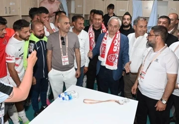 Kepez Belediyespor, Tarsus İdman Yurdu mücadelesinden 9-0 galip ayrıldı
