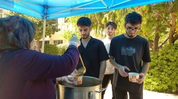 Kepez’den öğrencilere çorba ikramı
