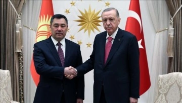 Kırgızistan Cumhurbaşkanı Caparov'dan Cumhurbaşkanı Erdoğan'a tebrik telefonu