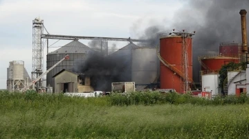 Kırklareli’nde atık yağ fabrikasında yangın

