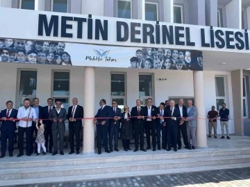 KKTC’de Yonpaş Metin Derinel Lisesi törenle açıldı
