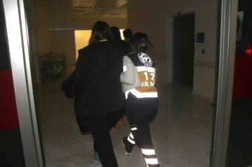 Konya’da 4 üniversite öğrencisi gıda zehirlenmesi şüphesiyle hastaneye kaldırıldı
