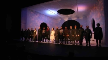 Konya Şehir Tiyatrosu “Barsisa” oyununu bu kez Denizli’de sahnelendi
