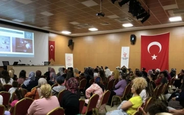 Kozan’da ’En iyi narkotik polisi: Anne’ eğitimleri gerçekleştirildi
