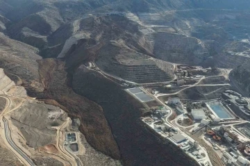 KTÜ heyeti Erzincan’daki maden sahasında inceleme yaptı
