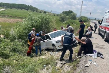 Kütahya’da trafik kazası: 2 ölü, 4 yaralı