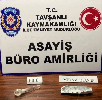 Bursa'dan Kütahya’da uyuşturucu götüren 8 kişi yakalandı