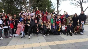 Kütahya’nın oryantiring şampiyonları Ankara’da yarışacak
