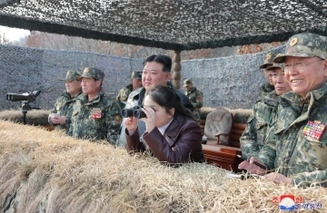 Kuzey Kore’den hava indirme tatbikatı