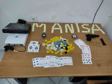 Manisa’da gece yarısı kumar baskını
