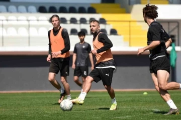 Manisa FK, Çaykur Rizespor hazırlıklarına başladı
