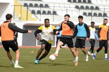 Manisa FK, Çorumspor hazırlıklarını sürdürüyor
