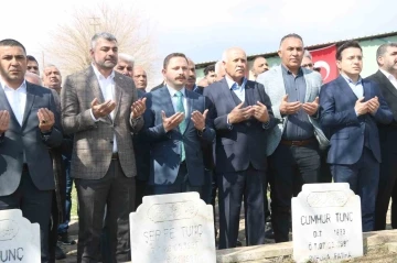 Mardin’de 37 yıl önce PKK’lı teröristlerce katledilen vatandaşlar için tören düzenlendi
