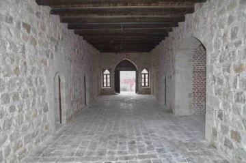 Mardin’de bir dönem cezaevi olan tarihi yapı kadın merkezine dönüştürülüyor
