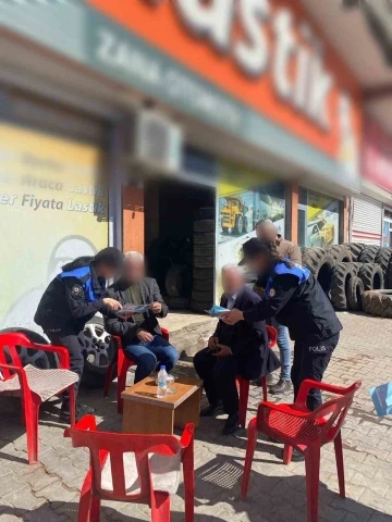 Mardin’de polis ekipleri dolandırıcılığa karşı vatandaşları bilgilendirdi
