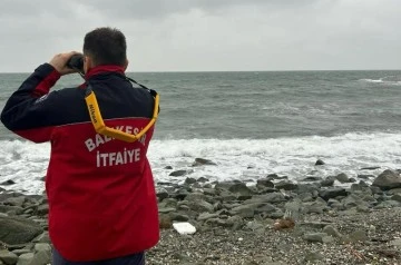Marmara Denizi'nde kayıp mürettebatı arama çalışmaları sürüyor